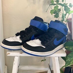 Air Jordan 1 High FlyEase - Hyper Royal